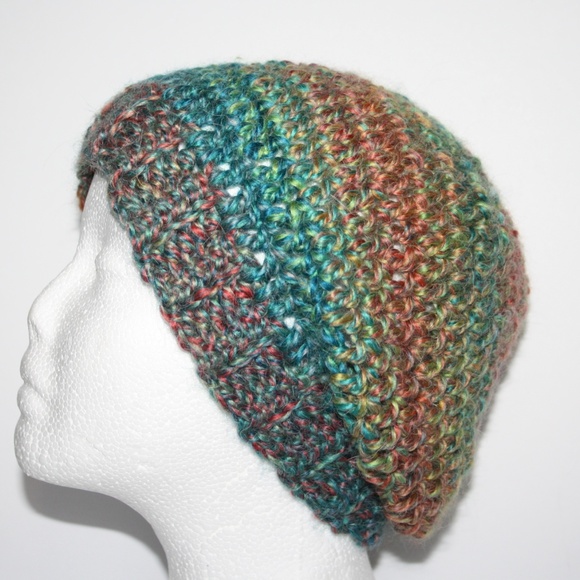 Vintagejelyfish Accessories - Beautiful NWT Alpaca Rainbow Beanie Winter Hat